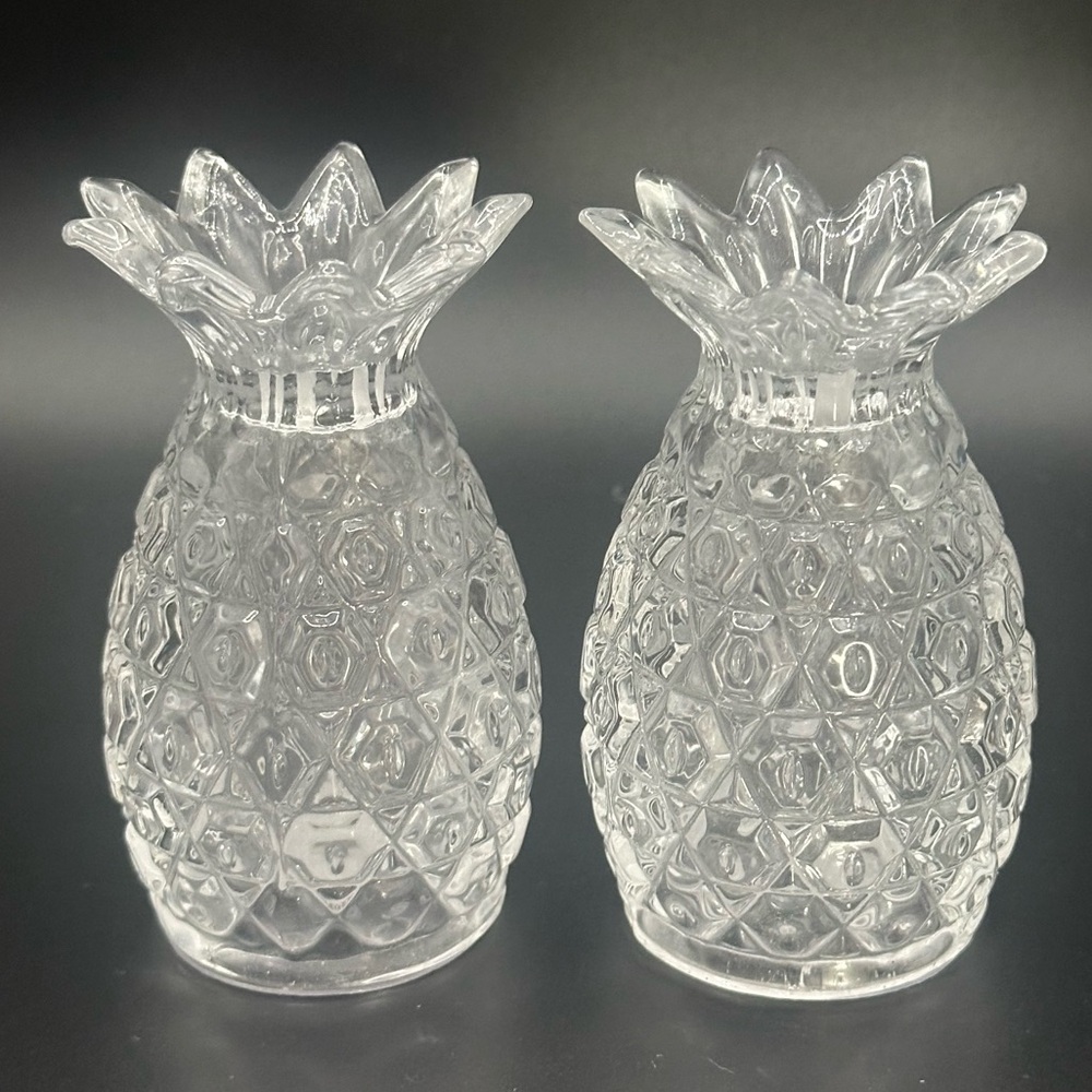 Shannon Crystal Pineapple salt and pepper shaker  hand crafted